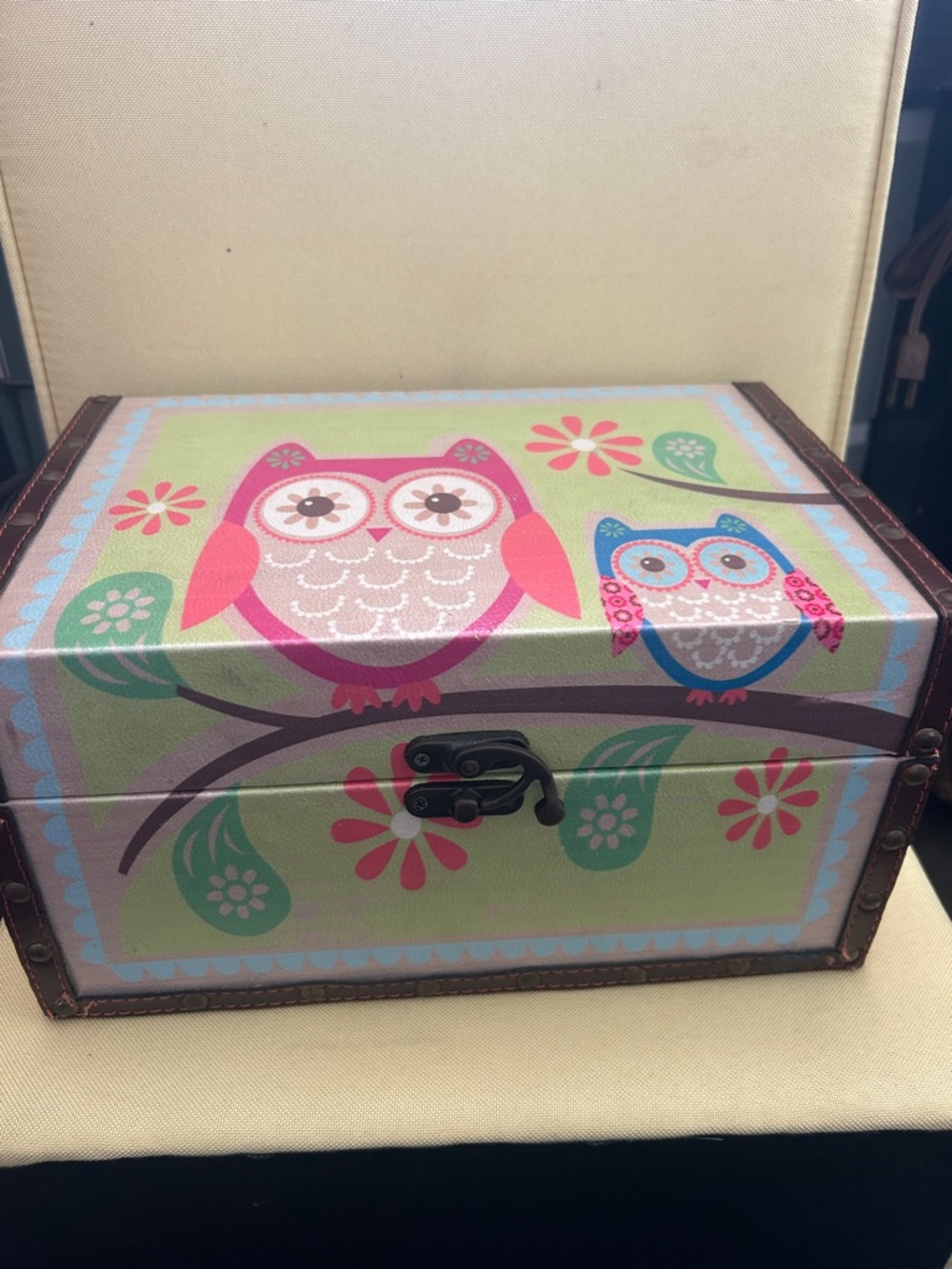Storage box